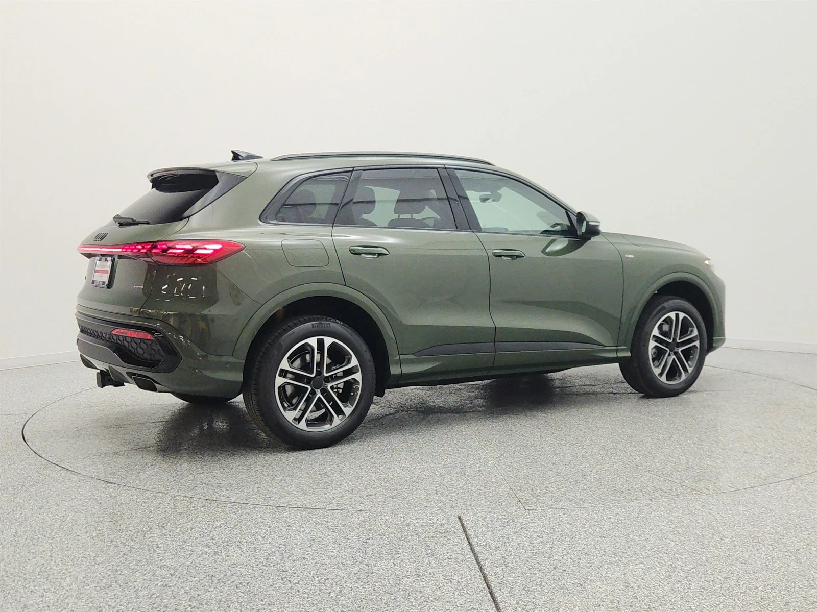 New 2026 District Green Metallic Audi Premium 2.0 TFSI quattro image 5