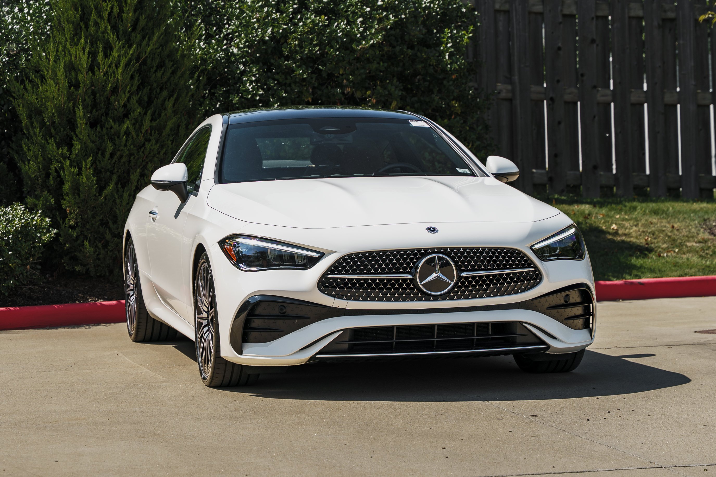 Used 2024 Polar White Mercedes-Benz CLE 300 image 2