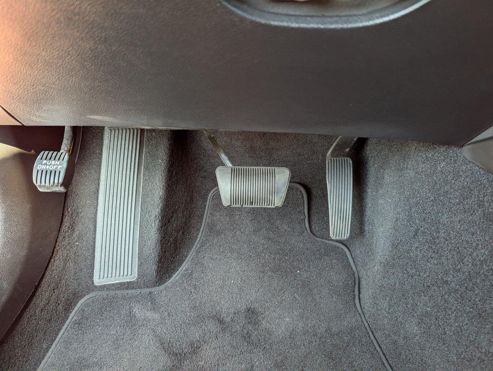Used 2023 Go Mango Dodge Scat Pack image 32