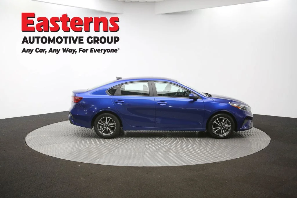 Used 2023 Blue Kia LXS image 43