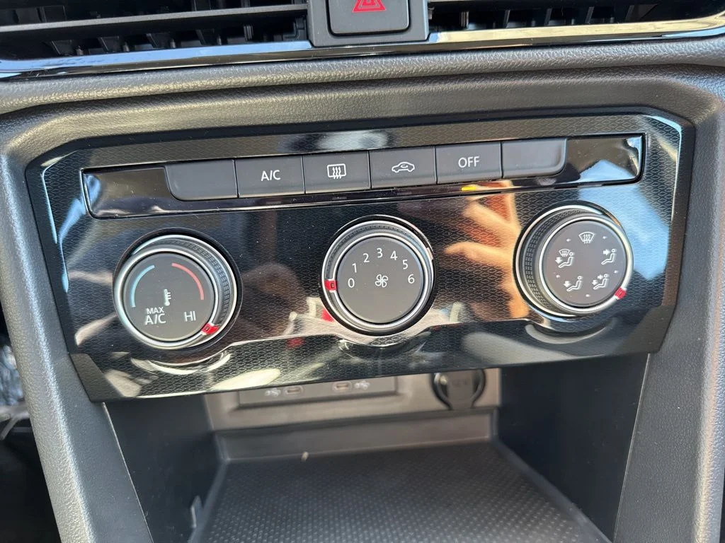 New 2026 Black Volkswagen 1.5T S image 26