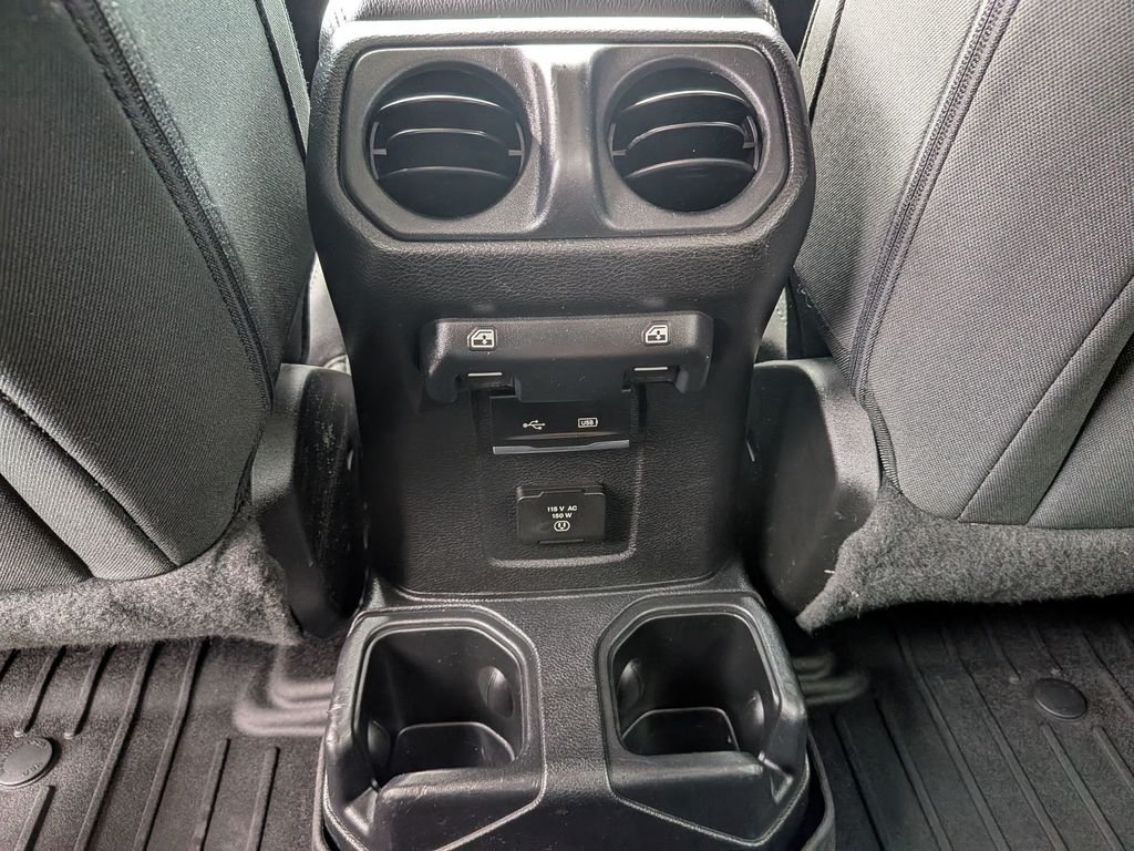 Used 2019 Blue Jeep Unlimited Sahara image 31