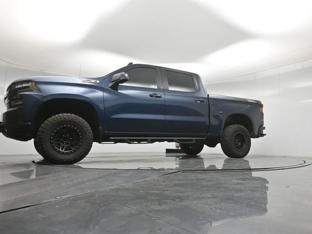 Used 2020 Blue Chevrolet LT Trail Boss image 52