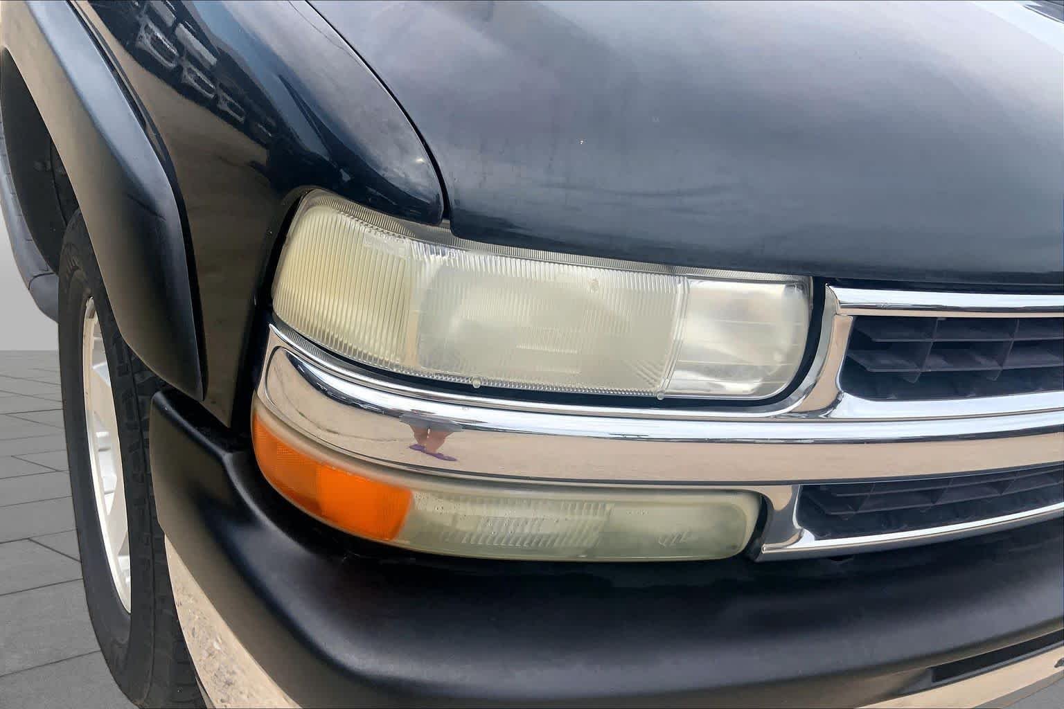 Used 2005 Dark Gray Metallic Chevrolet LT image 24