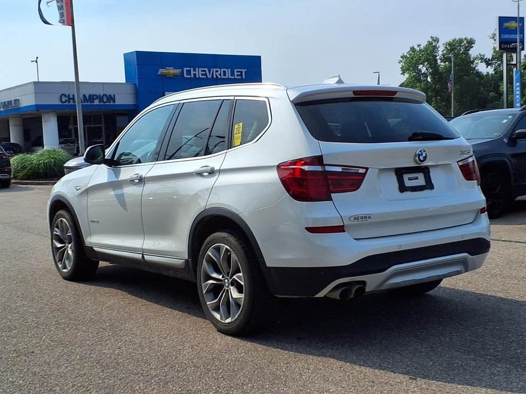 Used 2015 White BMW xDrive28i image 6
