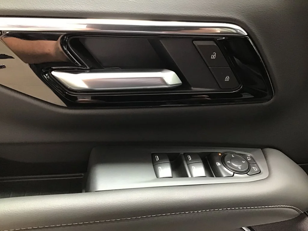 2026 Chevrolet Tahoe LS - Photo 18