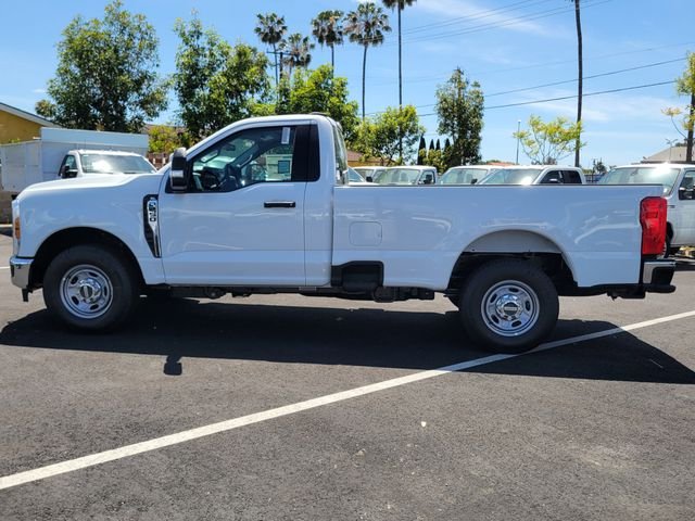 New 2026 Oxford White Ford F-250® XL image 24