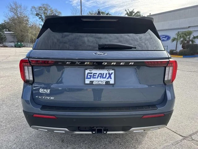 2026 Ford Explorer Active - Photo 17