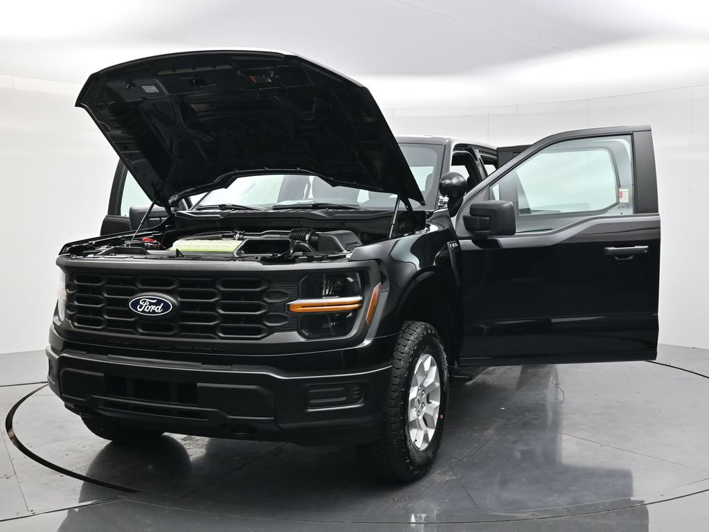 Used 2025 Black Metallic Ford XL image 55