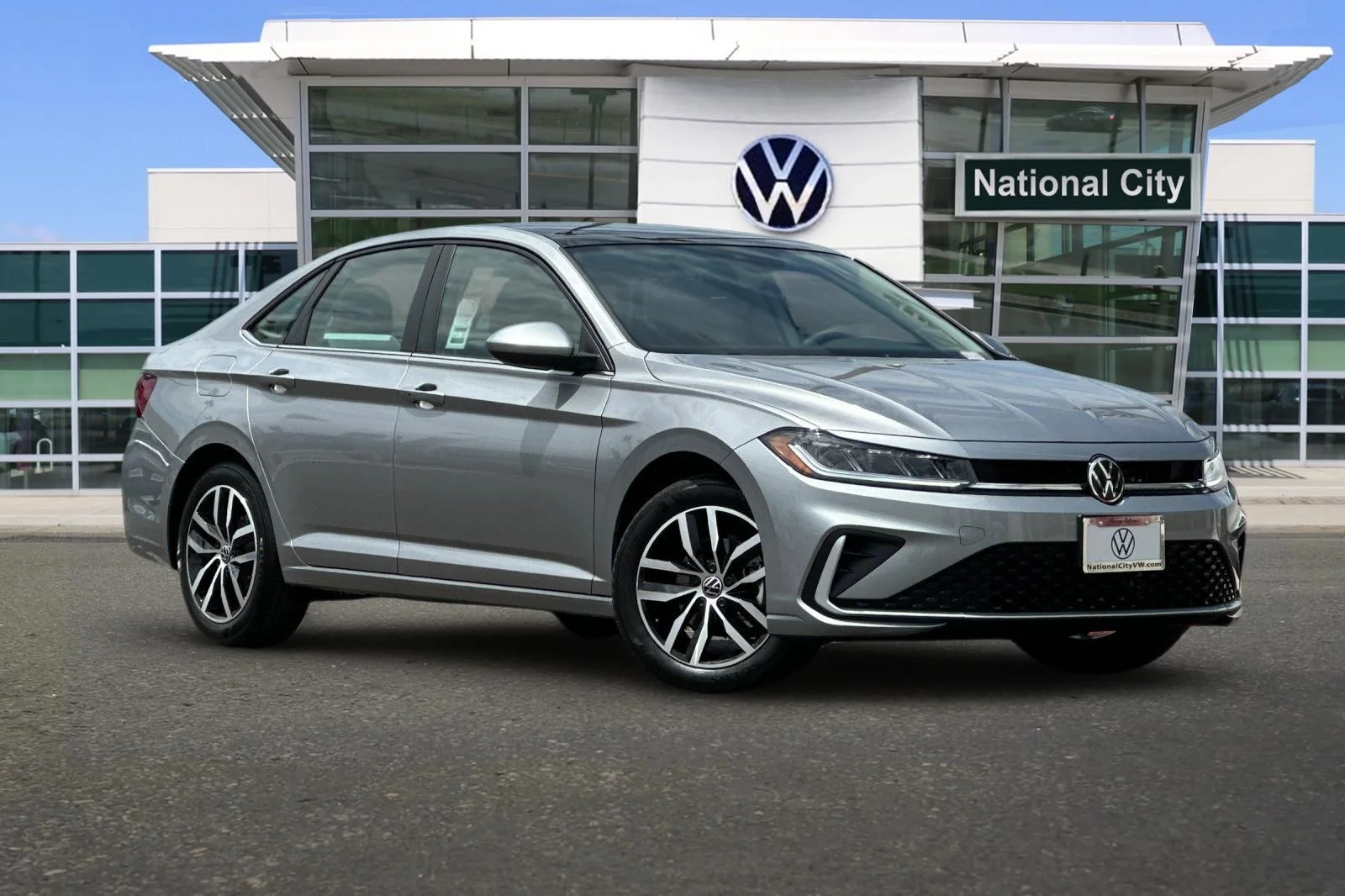 New 2026 Silver Volkswagen 1.5T SE image 2