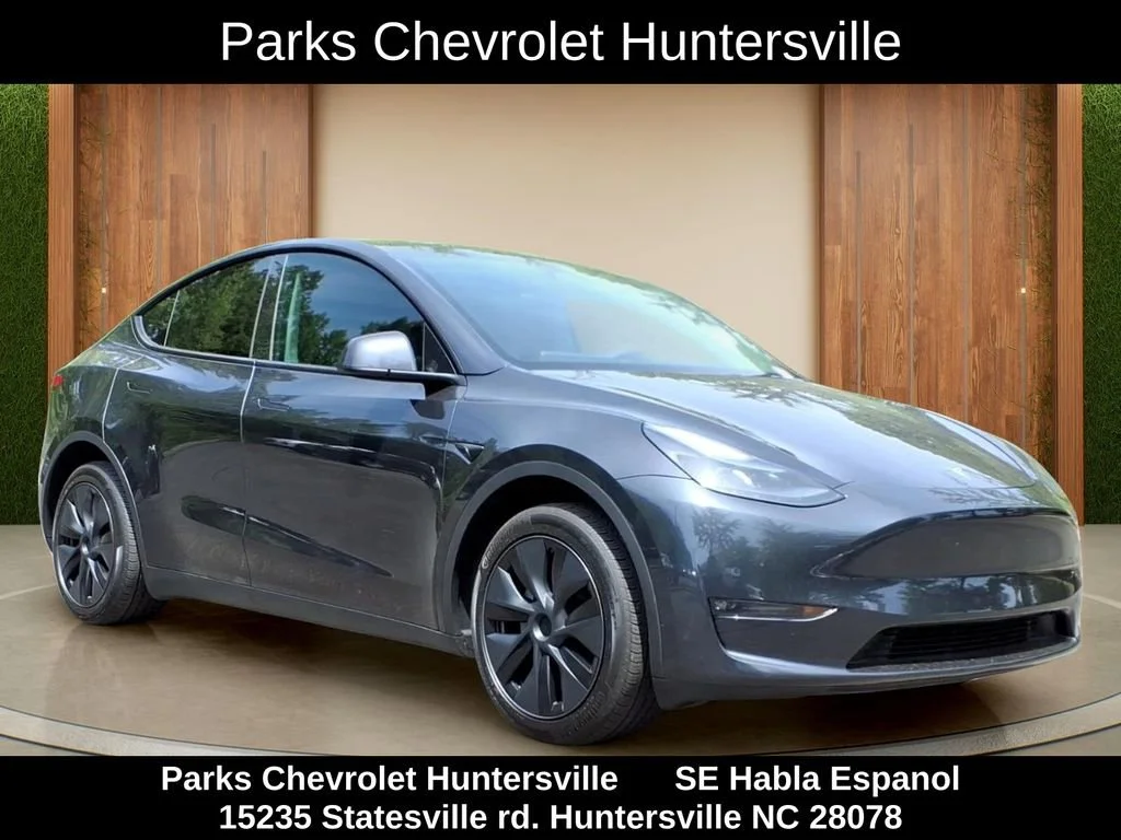 2024 Tesla Model Y Long Range Dual Motor All-Wheel Drive's photo