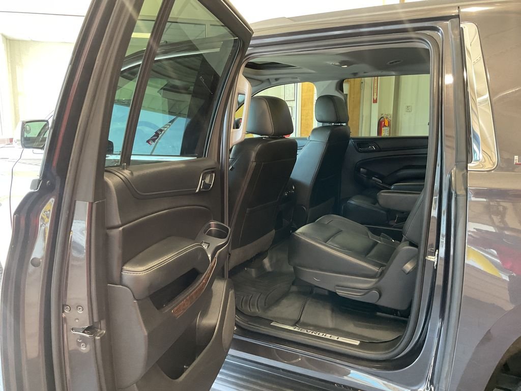 Used 2017 Gray Chevrolet LT image 32