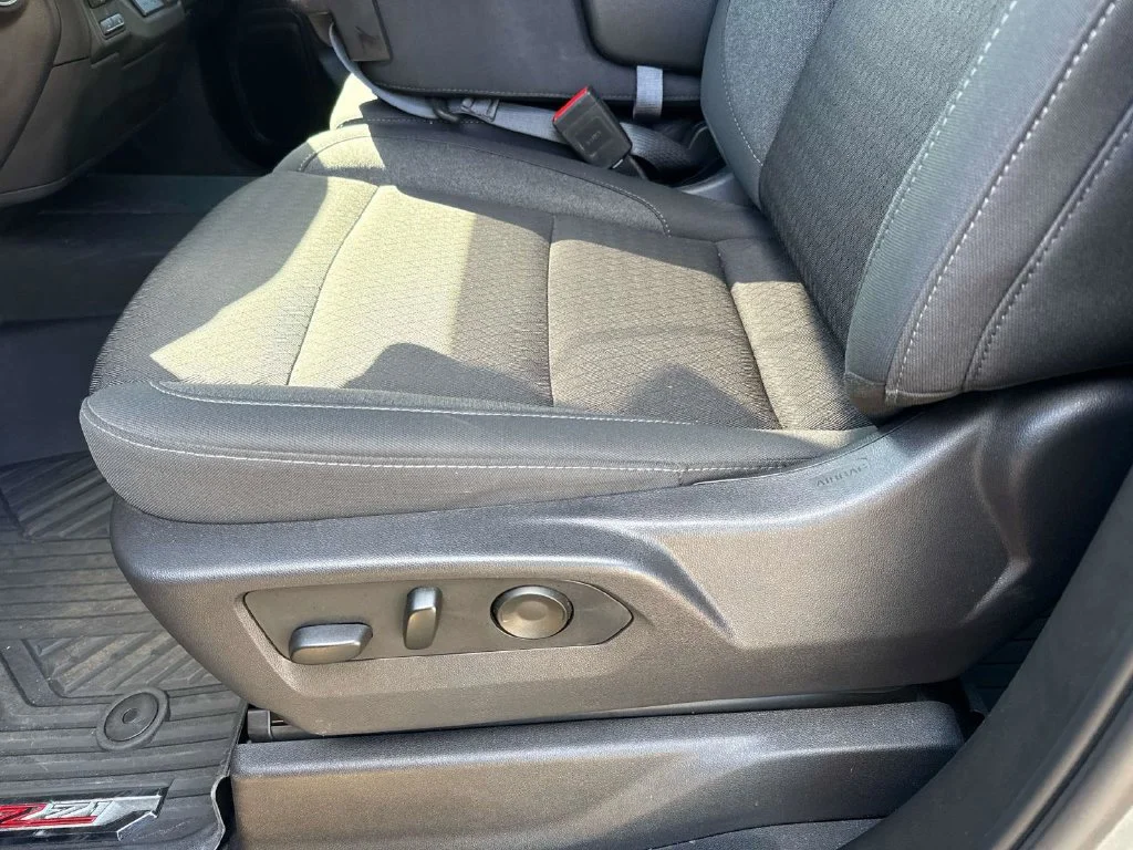 Used 2024 Sterling Gray Metallic Chevrolet Custom Trail Boss image 24