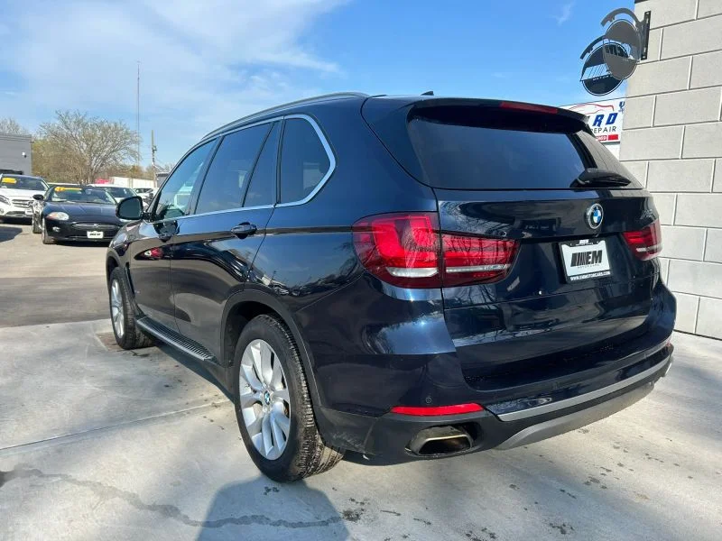 Used 2018 Blue BMW xDrive35i Sport Utility 4D image 6