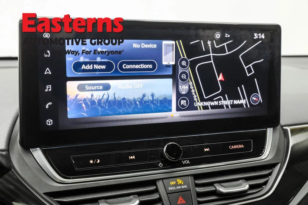 Used 2023 Gray Nissan 2.0 SR image 19