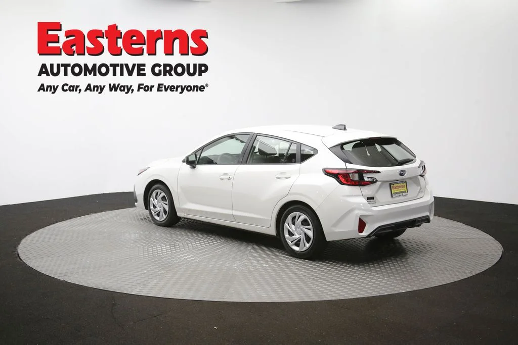Used 2024 White Subaru Base image 61