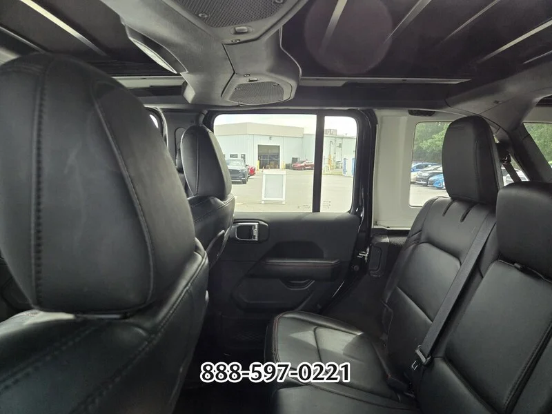 Used 2024 Black Clearcoat JEEP RUBICON X image 3