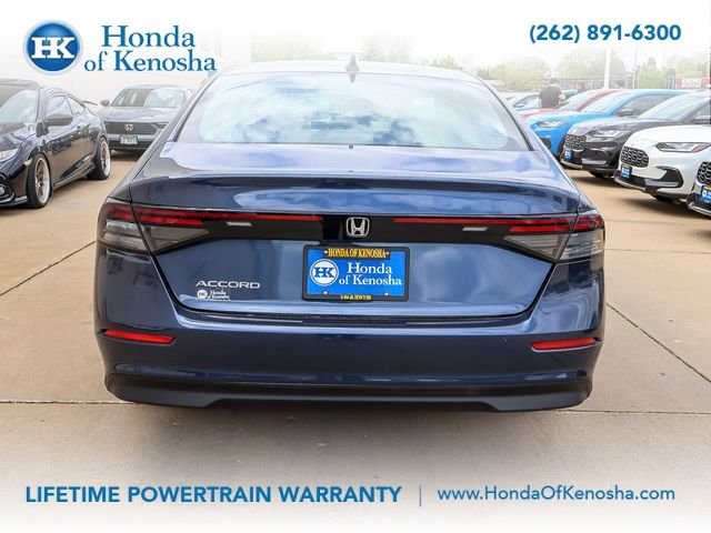 New 2026 Canyon River Blue Metallic Honda SE image 4