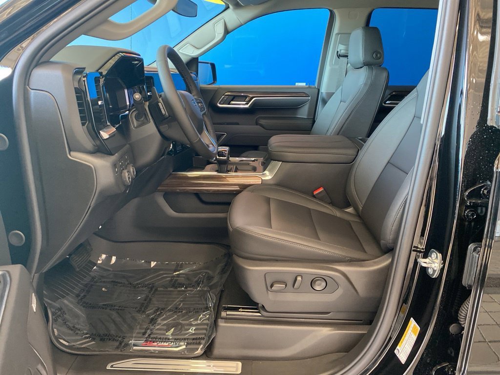 2026 Chevrolet Silverado 1500 RST - Photo 11