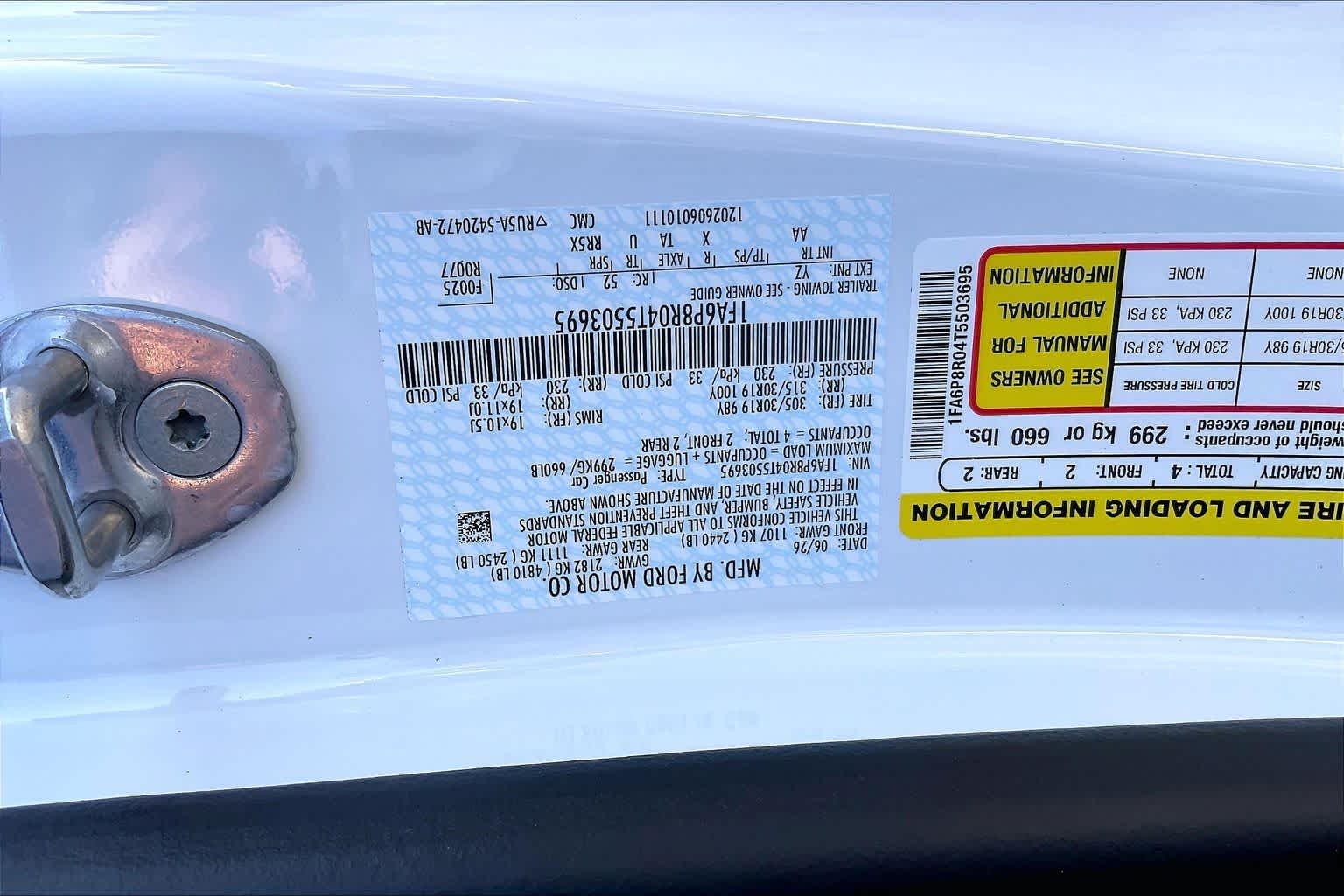 New 2026 Oxford White Ford Dark Horse® Premium image 18