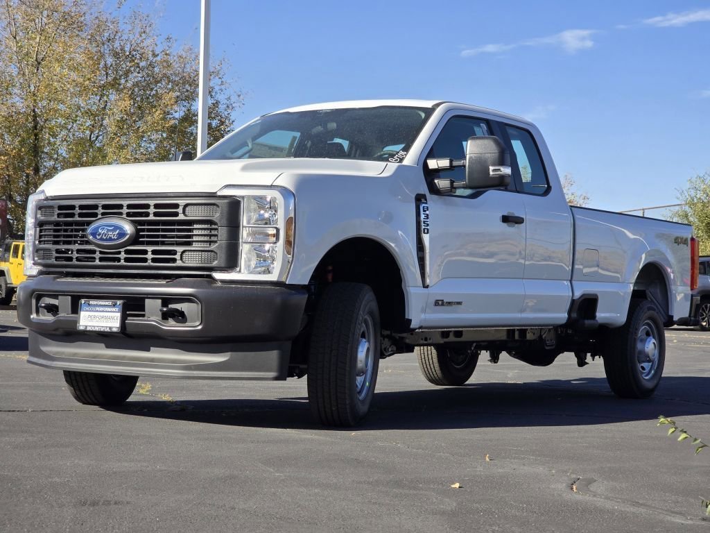 New 2026 Oxford White Ford XL image 14