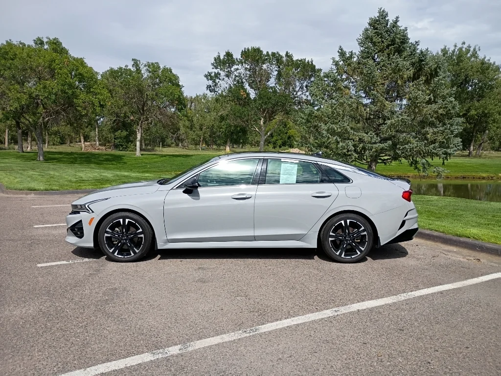 Used 2021 Wolf Gray Kia GT-Line image 2