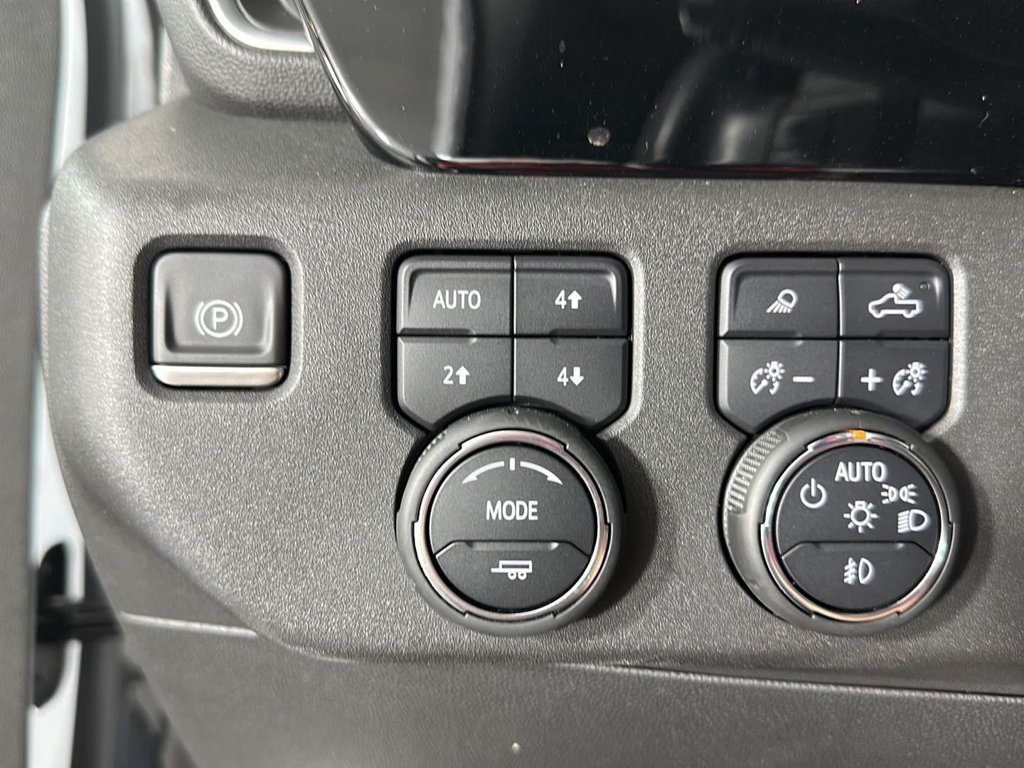 Used 2022 Summit White Chevrolet LT Trail Boss image 9