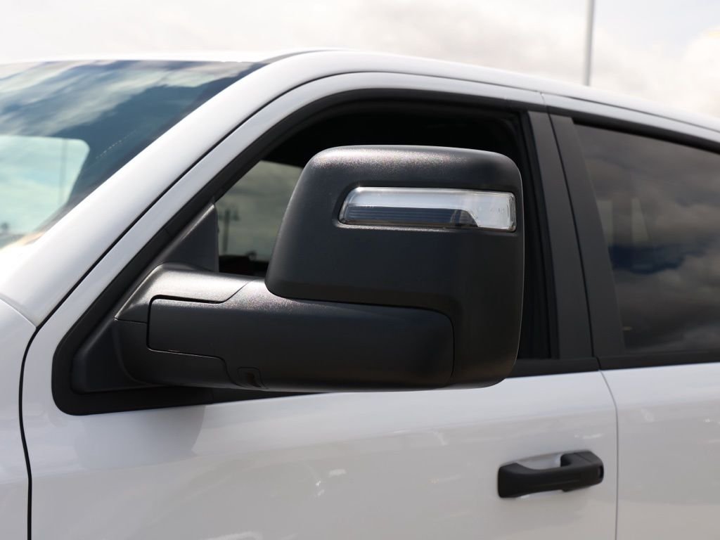 New 2026 Bright White Clear-Coat Exterior Paint RAM Rebel image 11