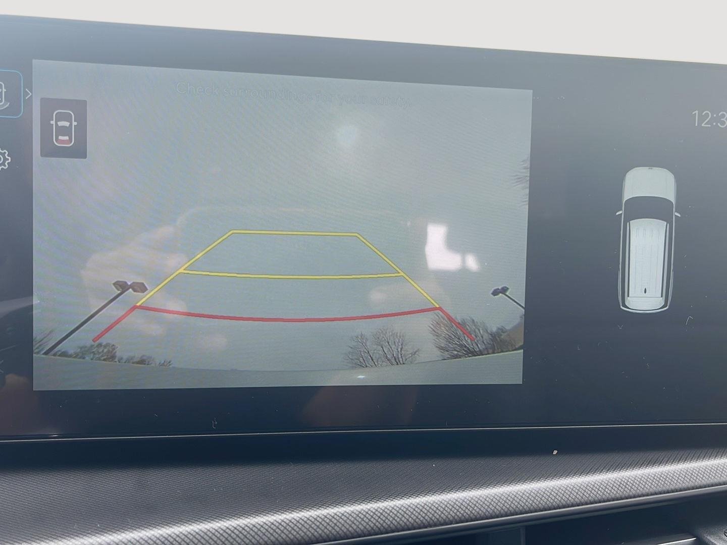 New 2026 Shimmering Silver Hyundai SEL AWD image 27