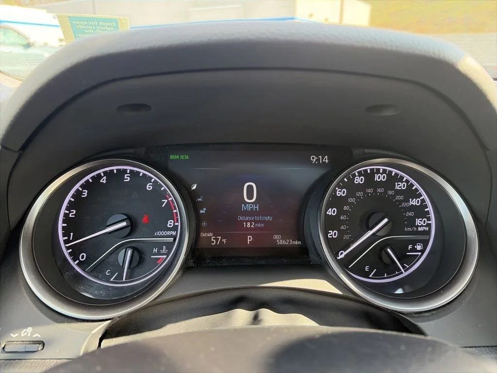 2023 Toyota Camry SE - Photo 29