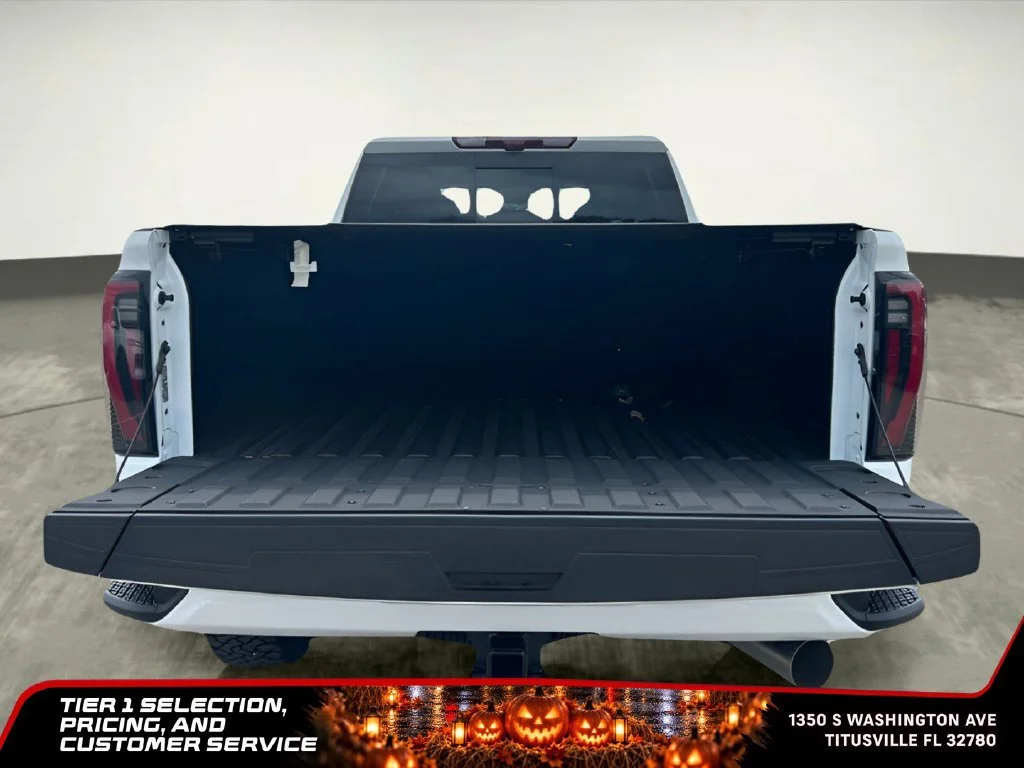 New 2026 Summit White GMC AT4 image 16