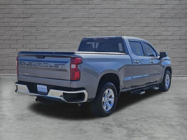 Used 2020 Gray Chevrolet LT image 5