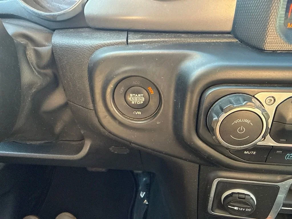 Used 2022 Gray Jeep Unlimited Rubicon image 20