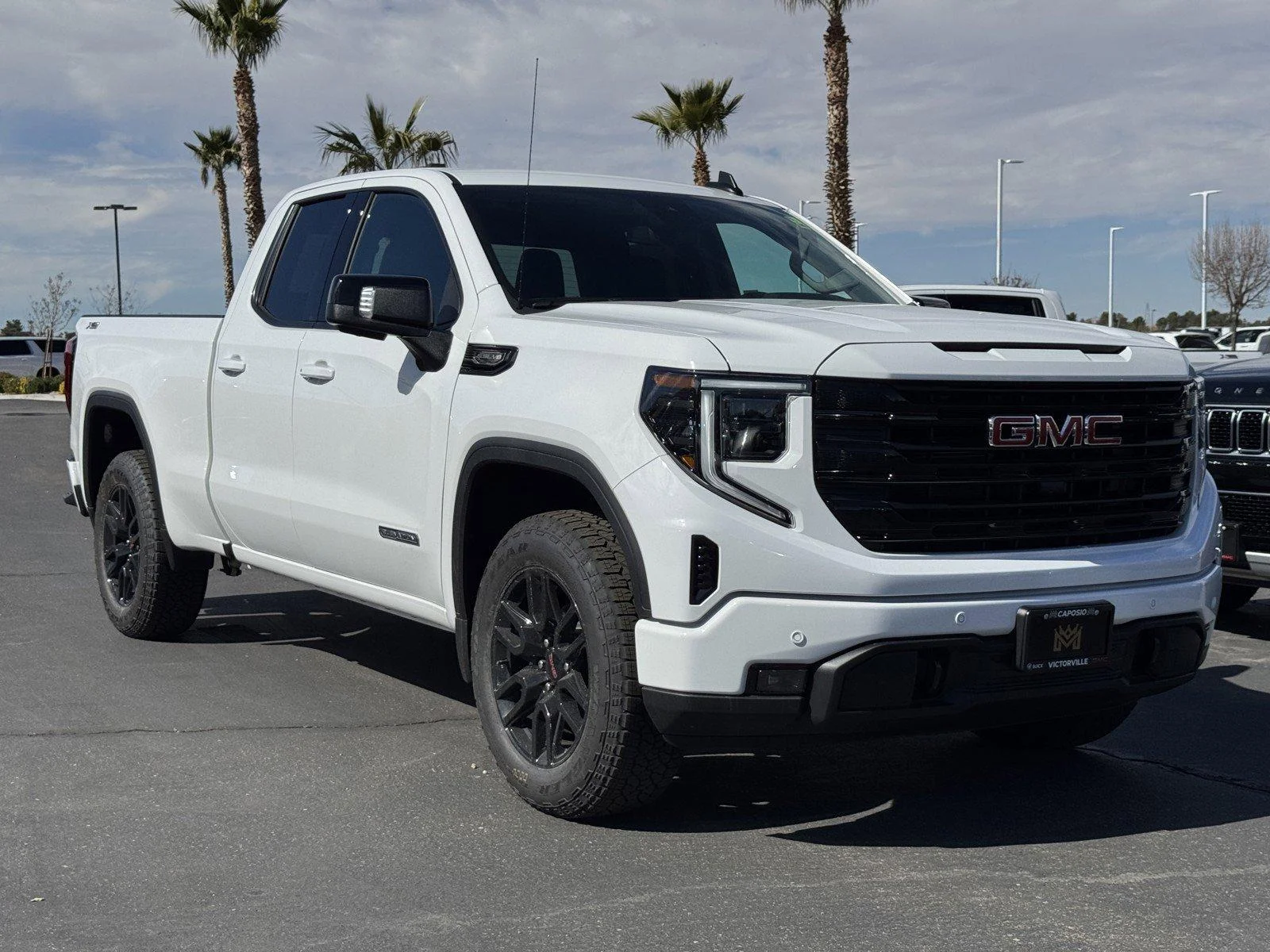 New 2025 Summit White GMC Elevation image 1