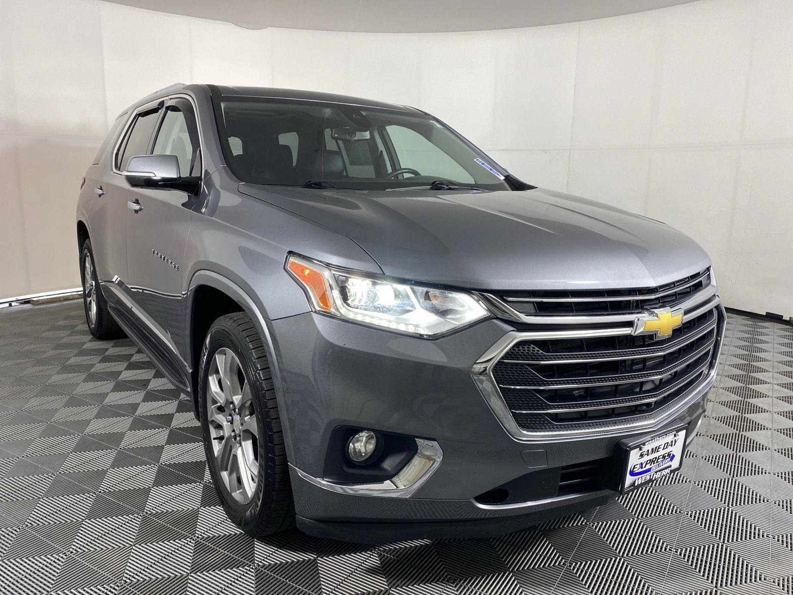 Used 2019 Satin Steel Metallic Chevrolet Premier image 11