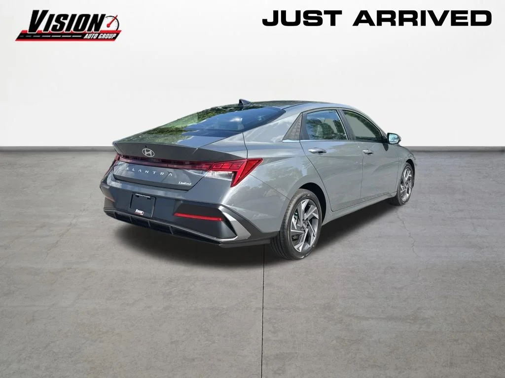 New 2026 Gray Hyundai Limited image 6
