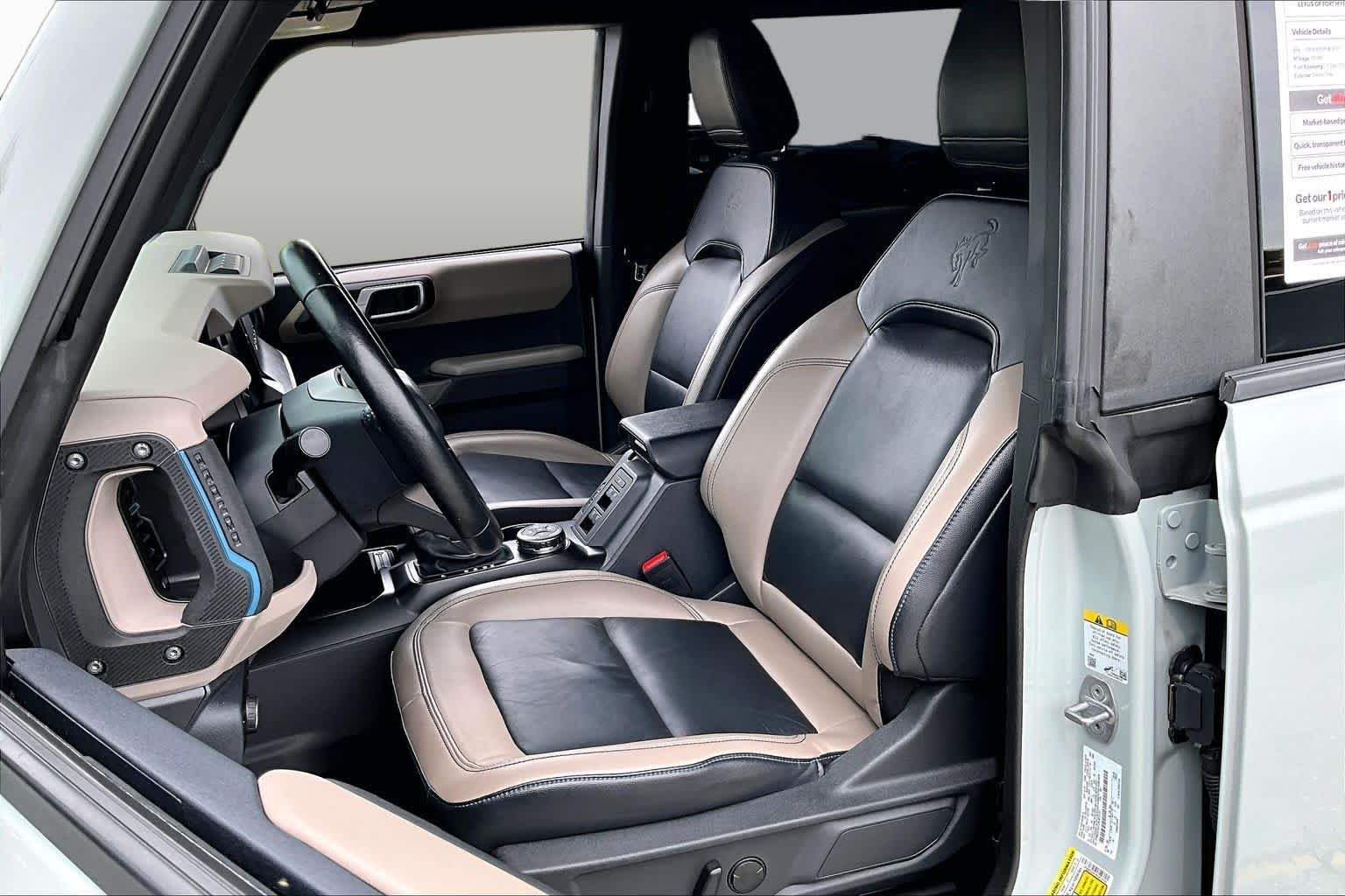 Used 2023 Cactus Gray Ford Wildtrak image 8
