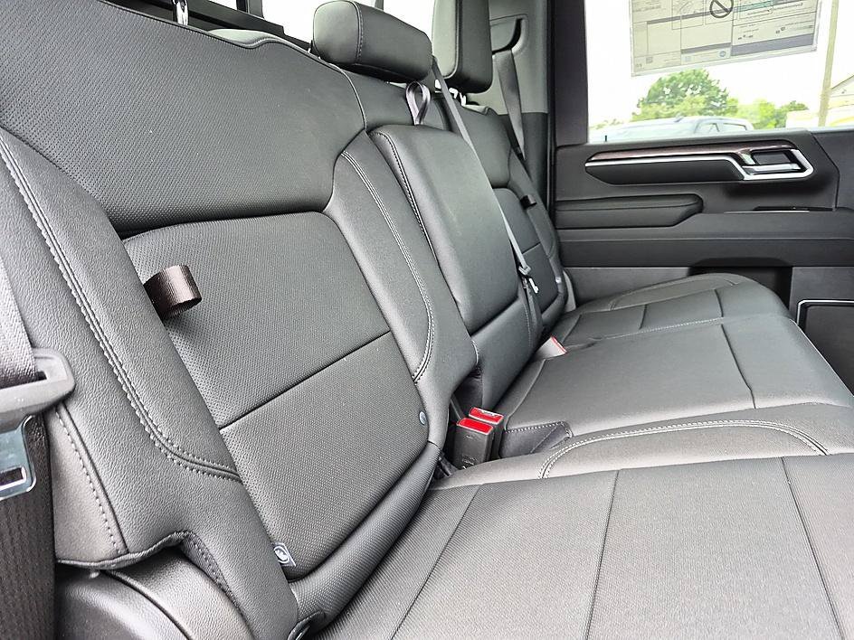 2026 Chevrolet Silverado 2500 HD LTZ - Photo 33