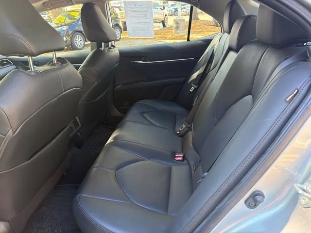 Used 2020 Blue Toyota Hybrid XLE image 14