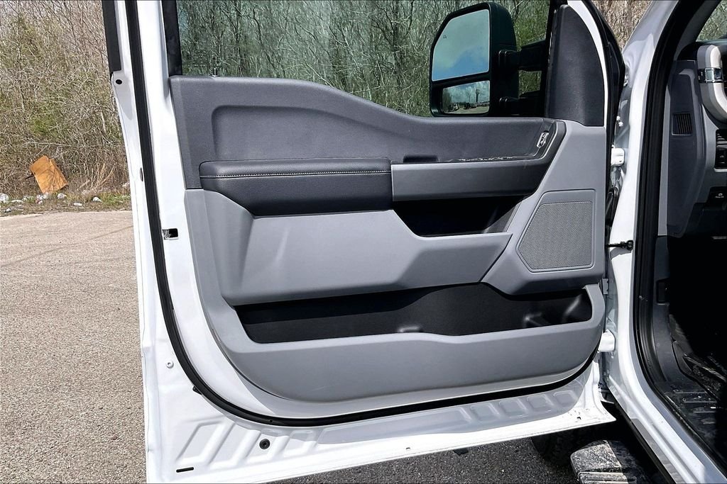 New 2026 Ford Super Duty F-250 XL 4D Crew Cab