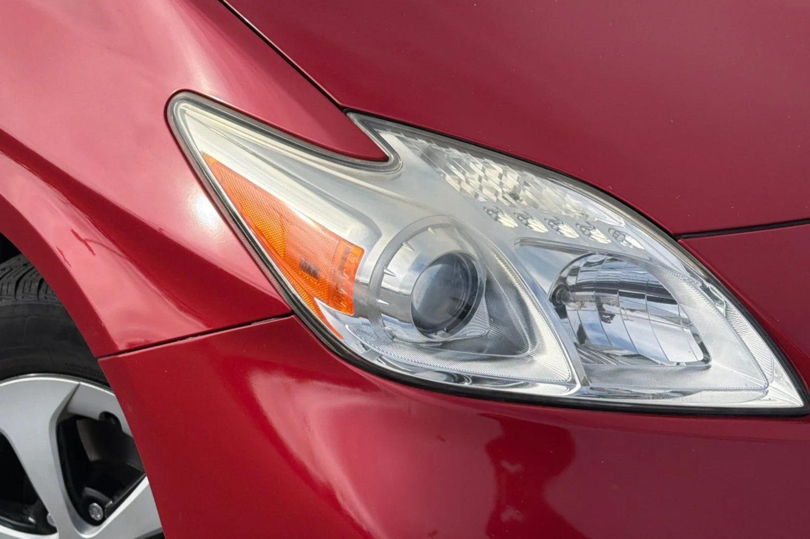 Used 2015 Red Toyota Two image 37