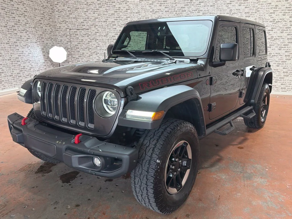 Used 2018 Granite Crystal Metallic Clearcoat Jeep Unlimited Rubicon image 3