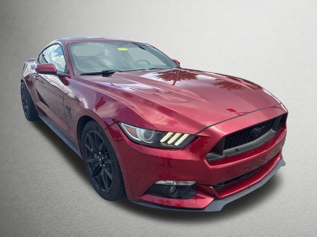 2017 Ford Mustang GT Coupe's photo