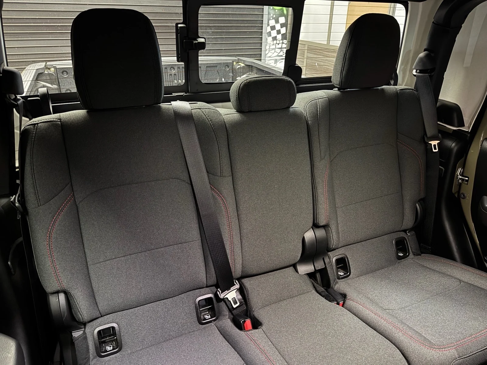 Used 2026  Jeep Rubicon image 27