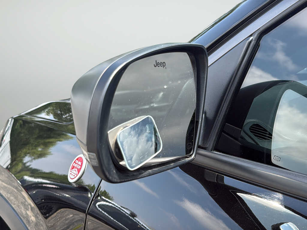 Used 2020 Black Jeep Trailhawk image 33