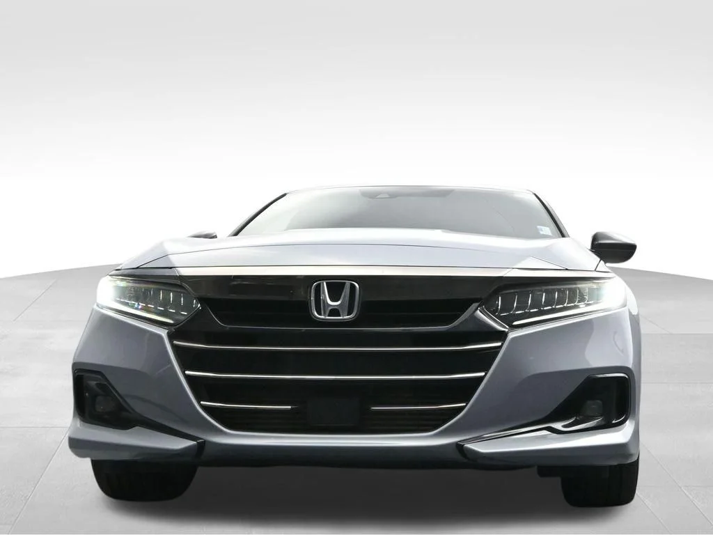 Used 2022 Sonic Gray Pearl Honda Sport image 34