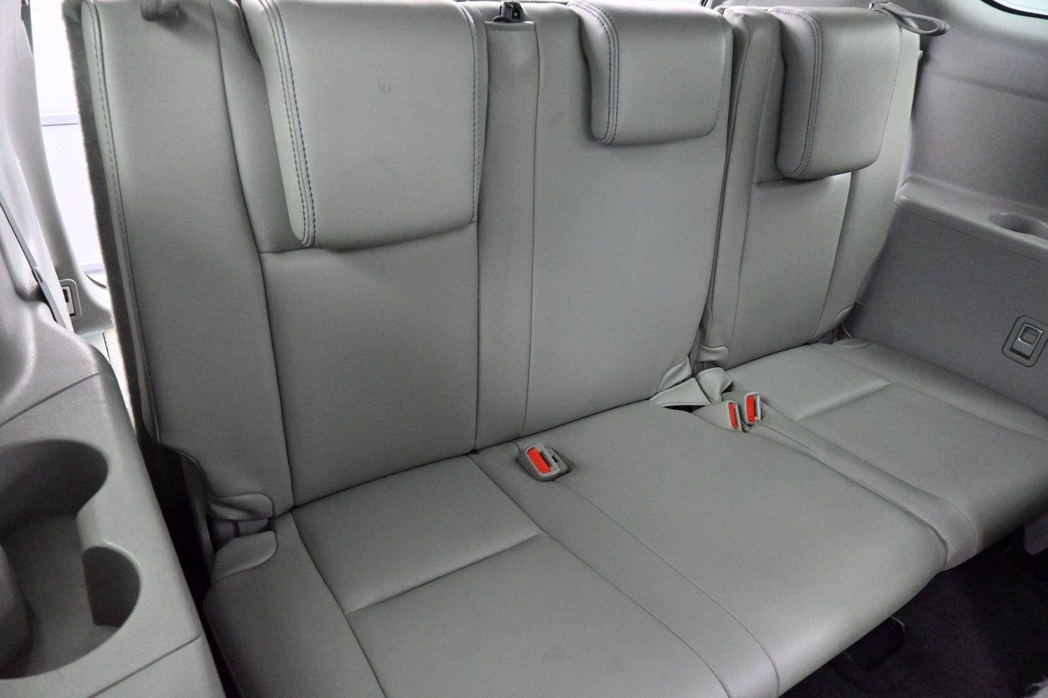 Used 2017 Predawn Gray Mica Toyota Limited image 36