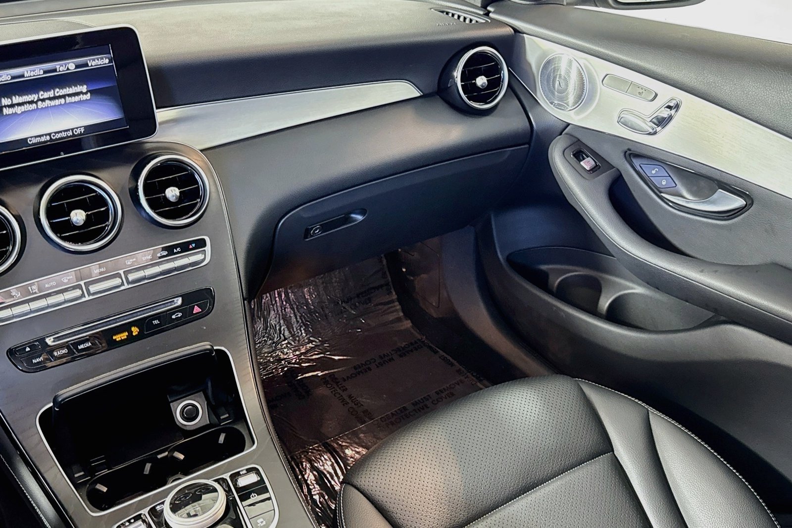 Used 2019 Mojave Silver Metallic Mercedes-Benz GLC 300 image 22