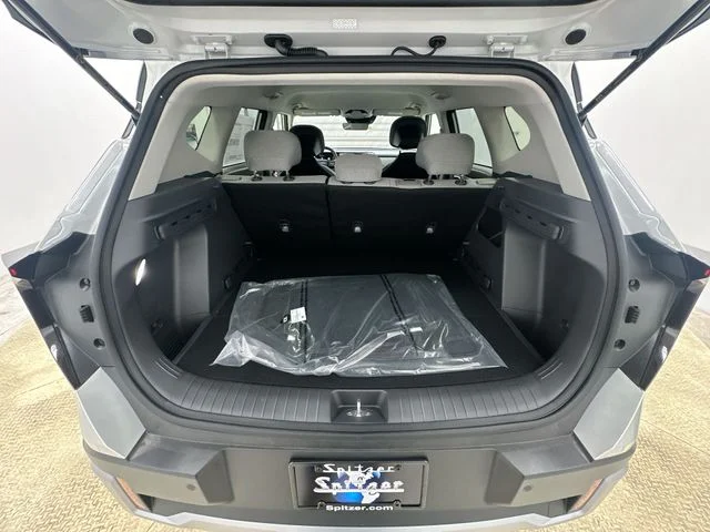 New 2027 Ivory Silver Kia S image 20