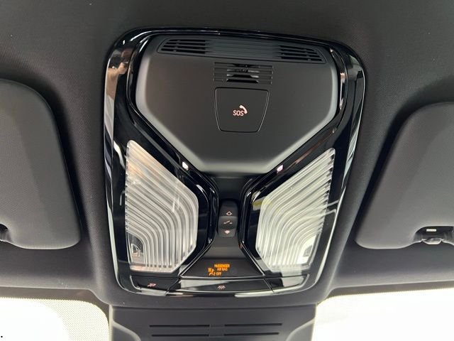 New 2026 White BMW sDrive40i image 30